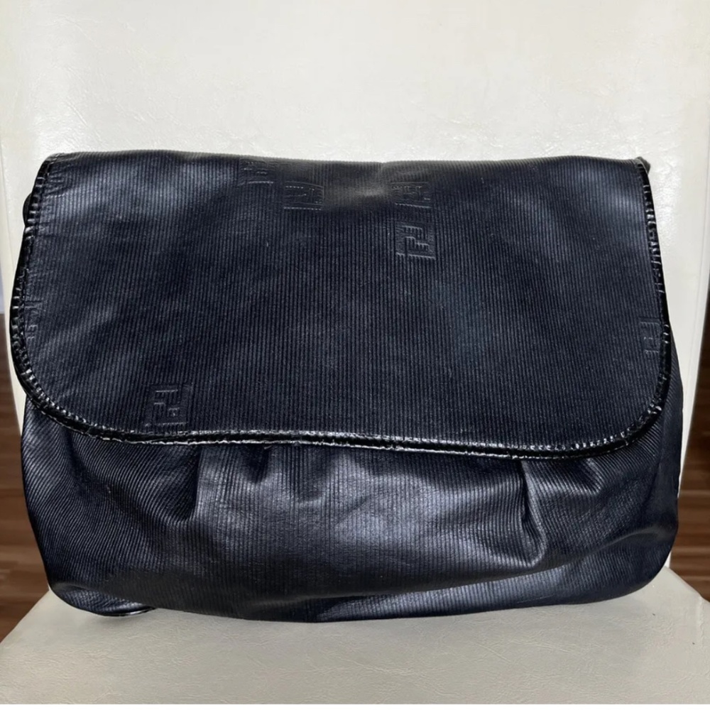 Authentic FENDI Vintage Black Hobo Clutch Bag Purse 100% Leather!